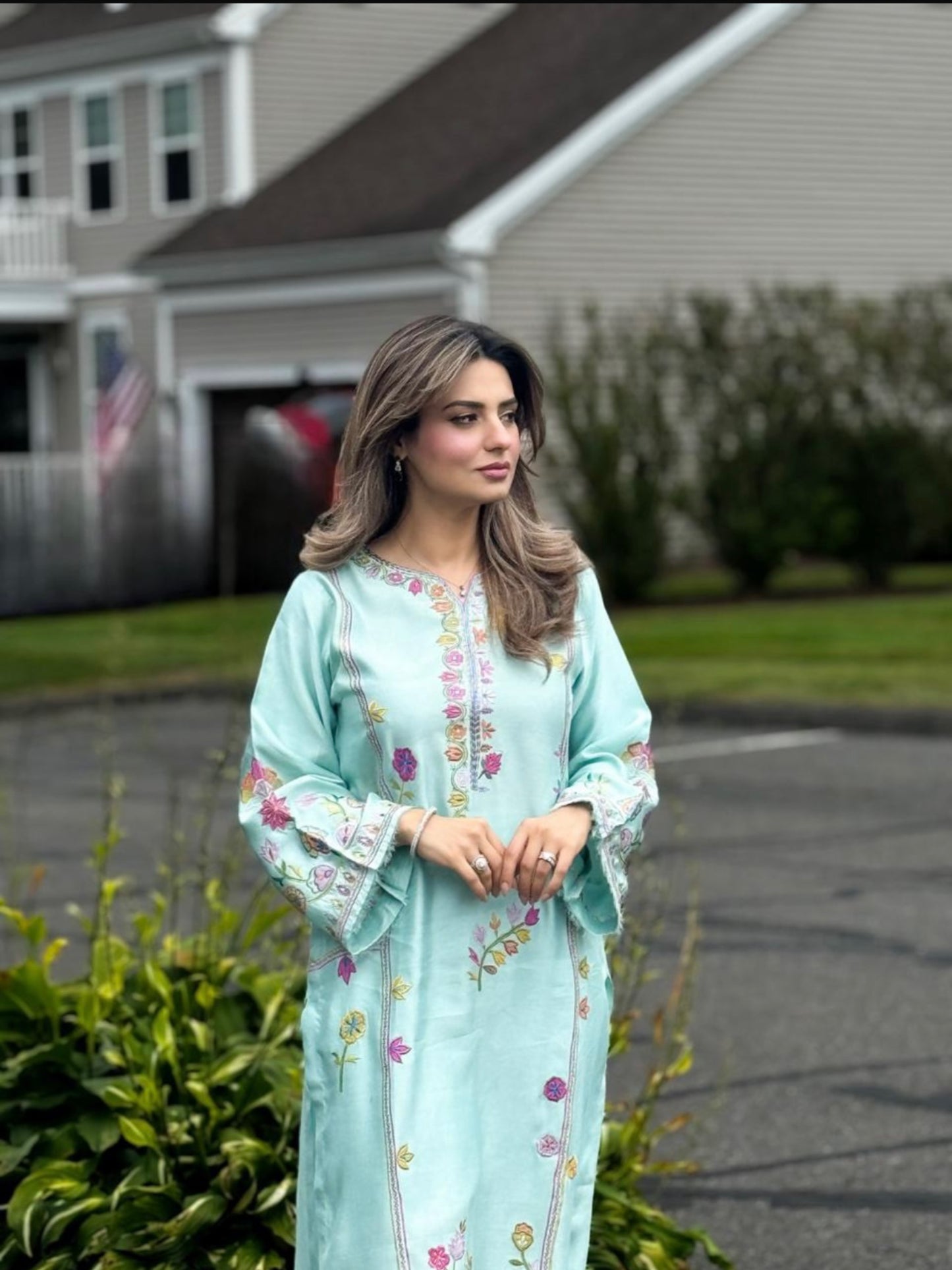 Aqua Raya kurta