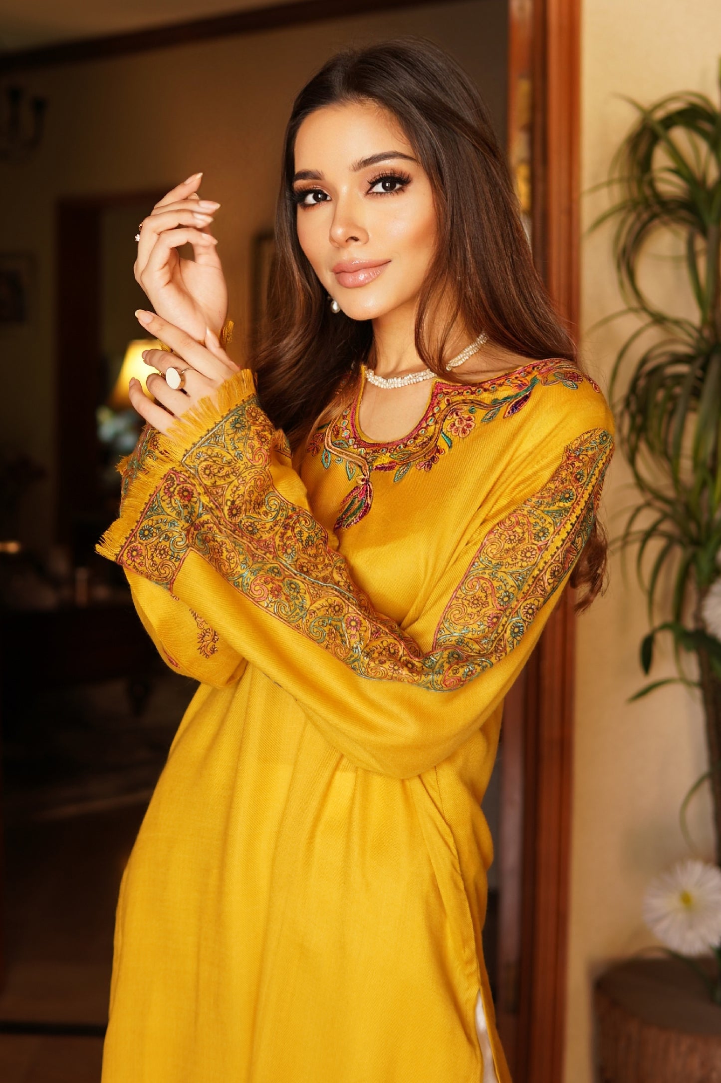 Yellow pashmina