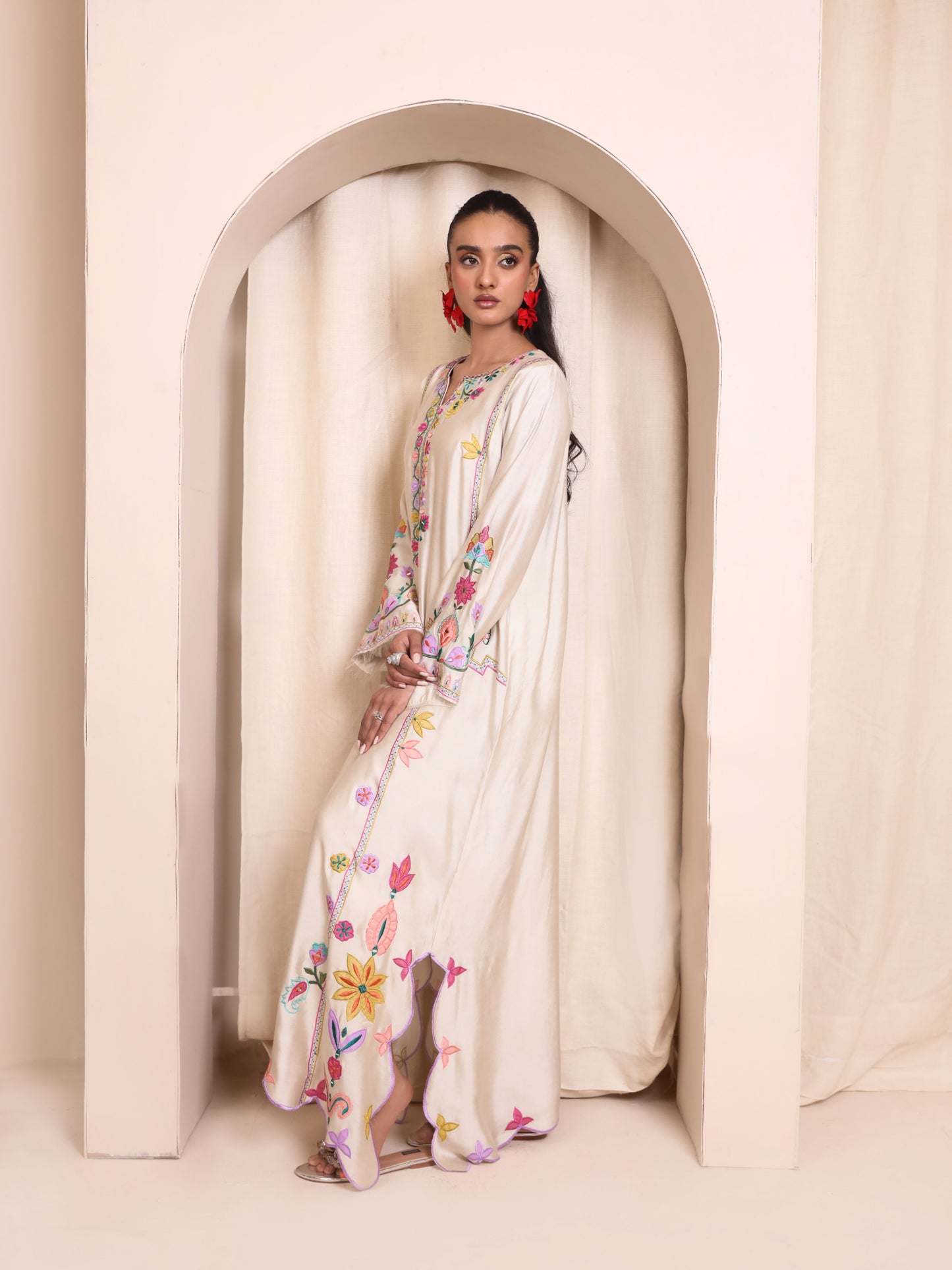 Raya Ivory kaftan