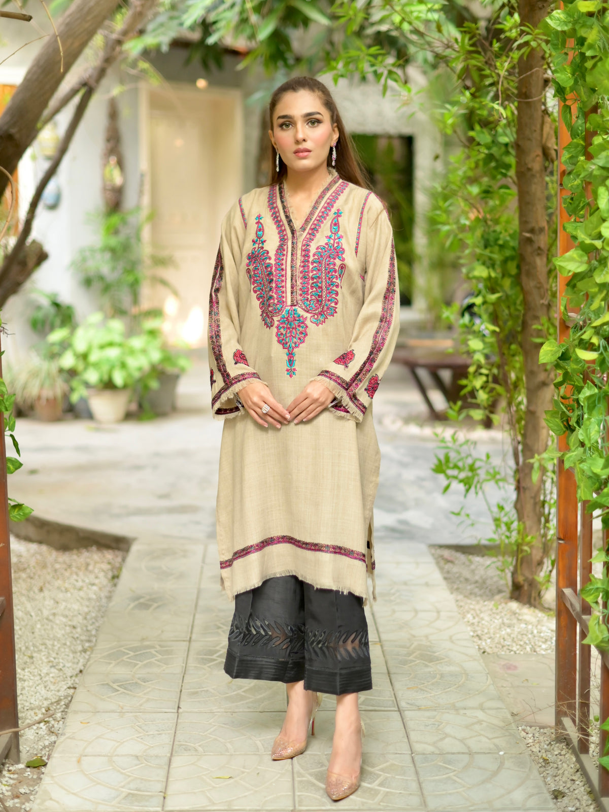 Zehra Pashmina Kurta