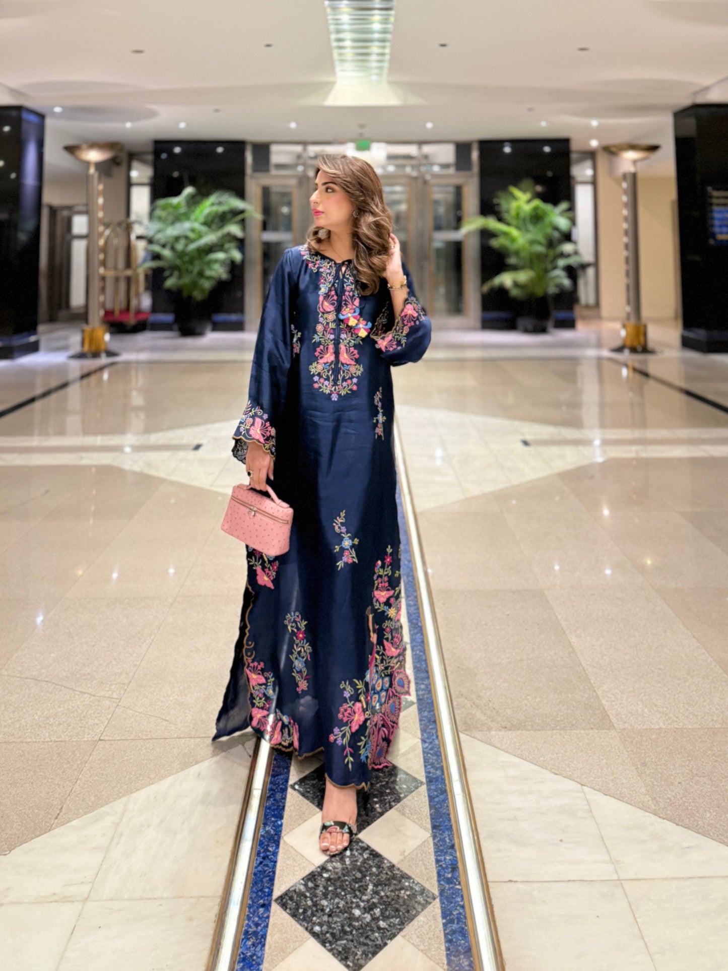 Mia kaftan