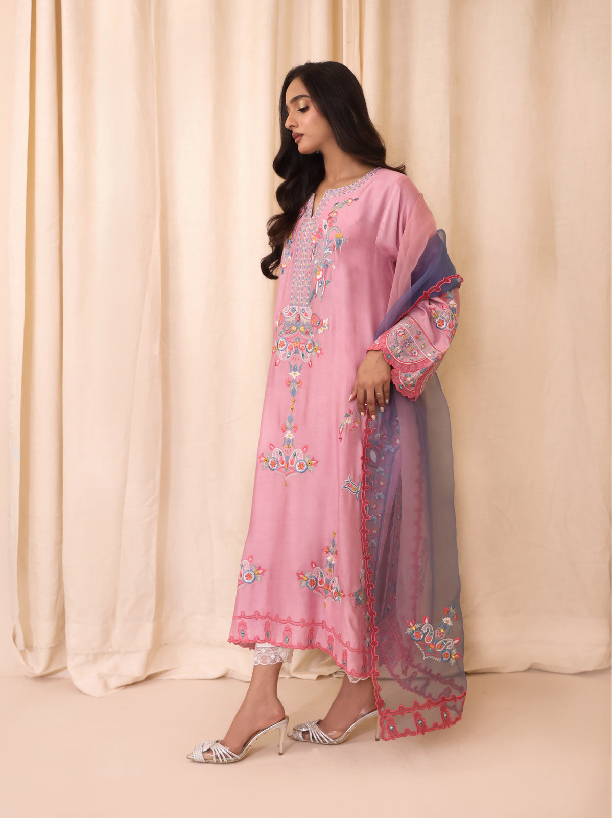 Cira Kurta