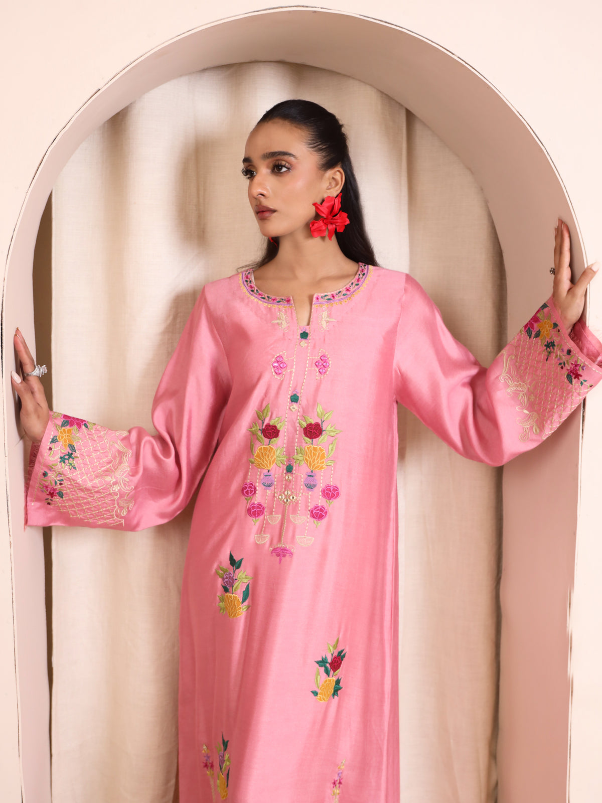 Ruby Kaftan