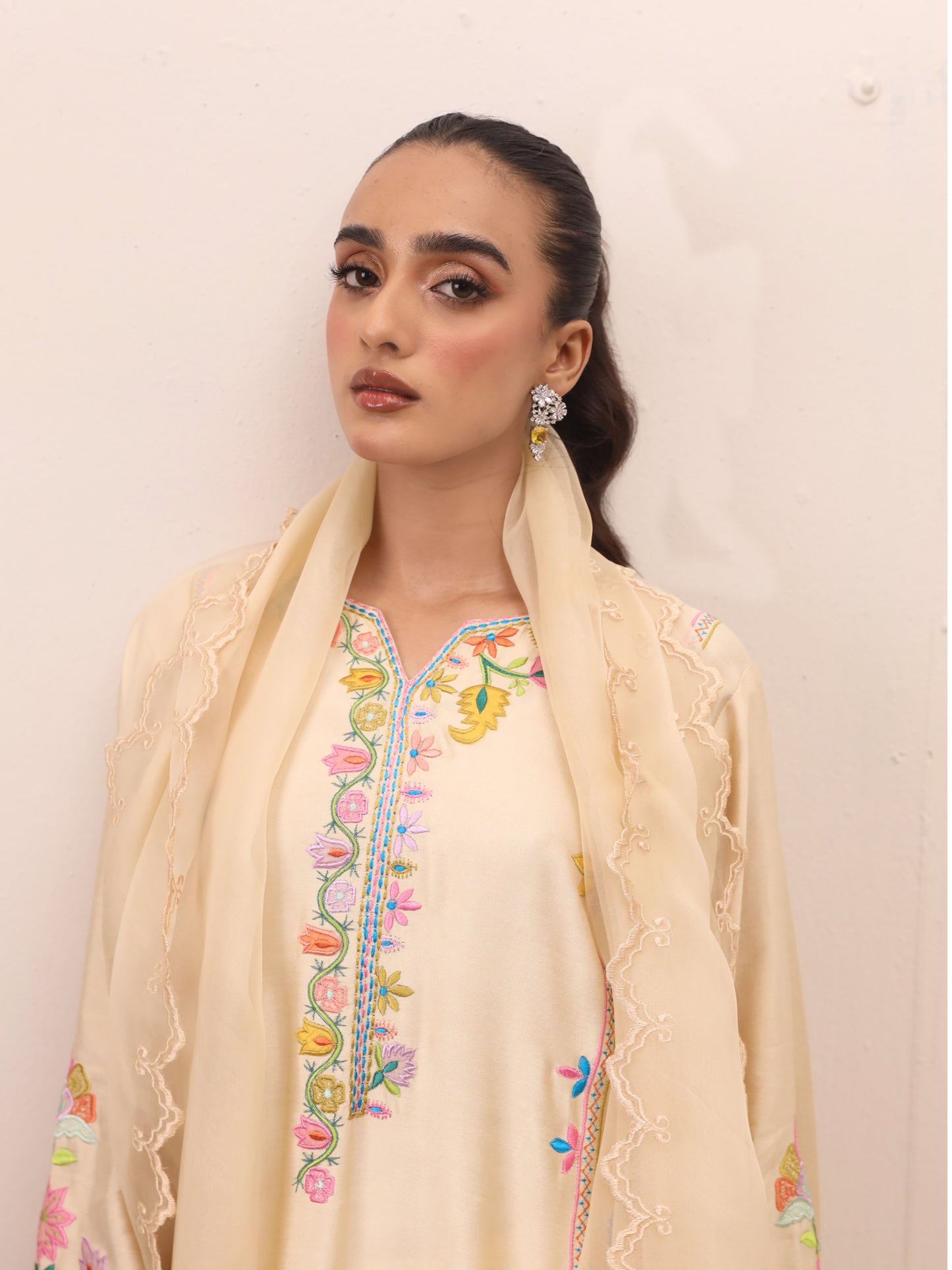 Raya kurta