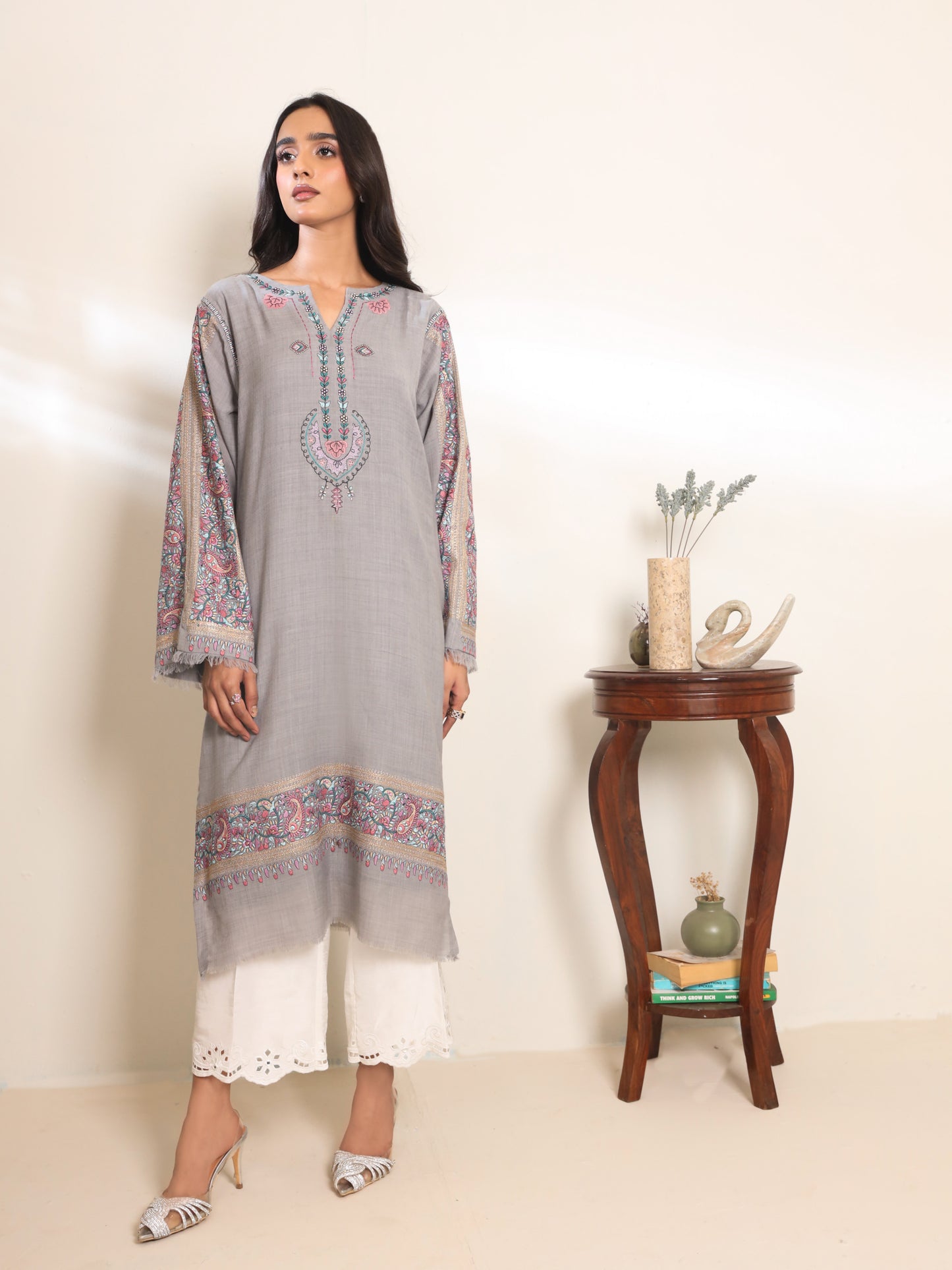 Zaha pure pashmina kurta