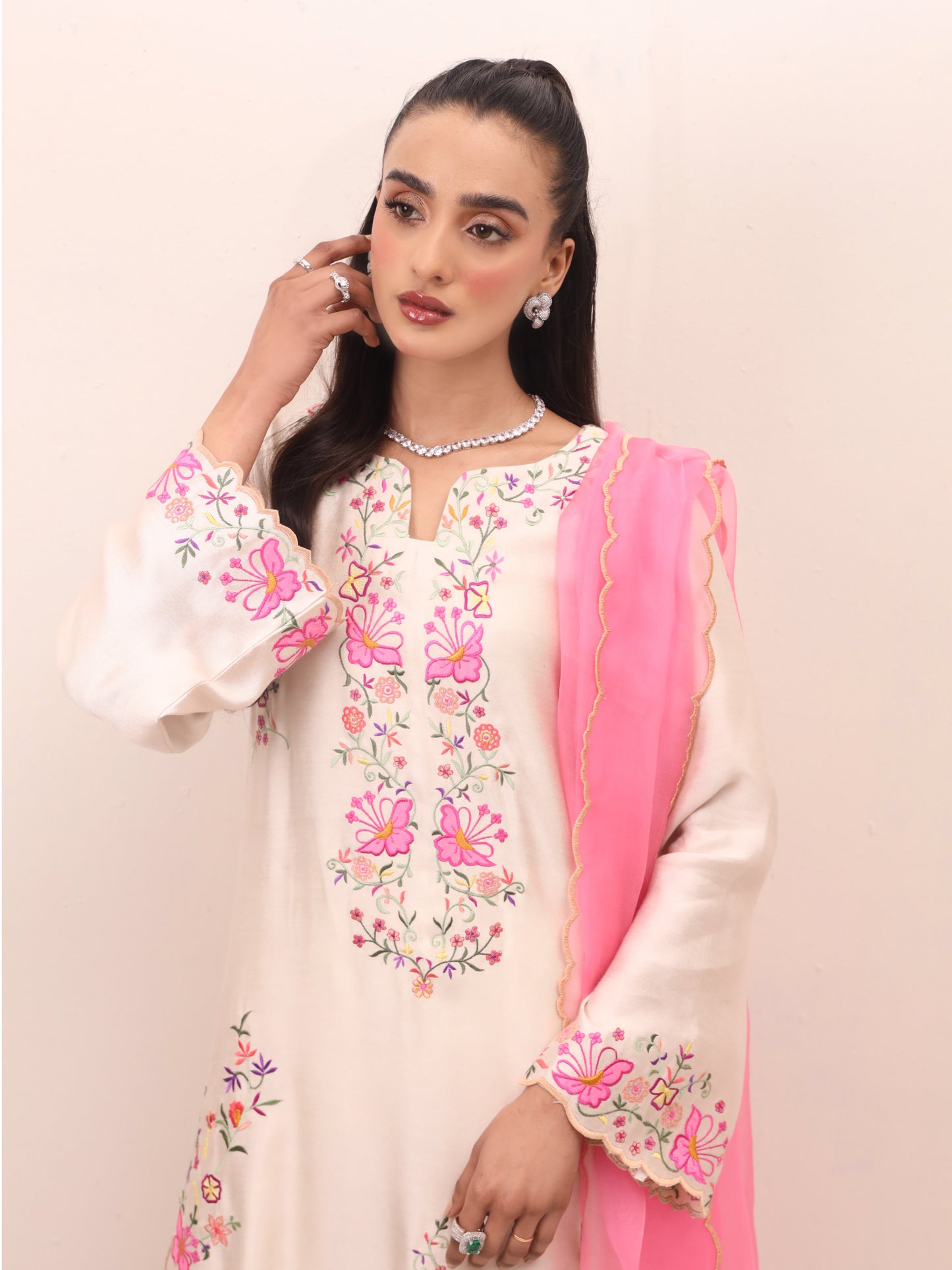 Maira kurta