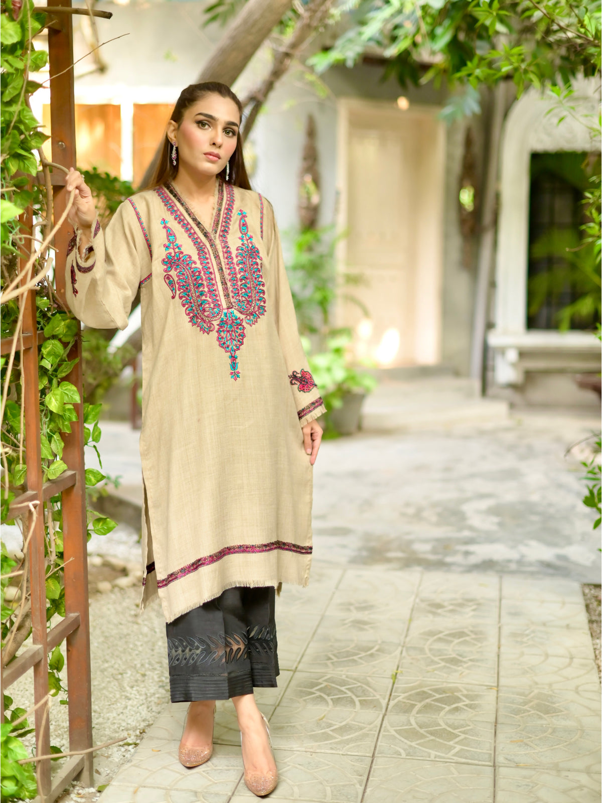 Zehra Pashmina Kurta