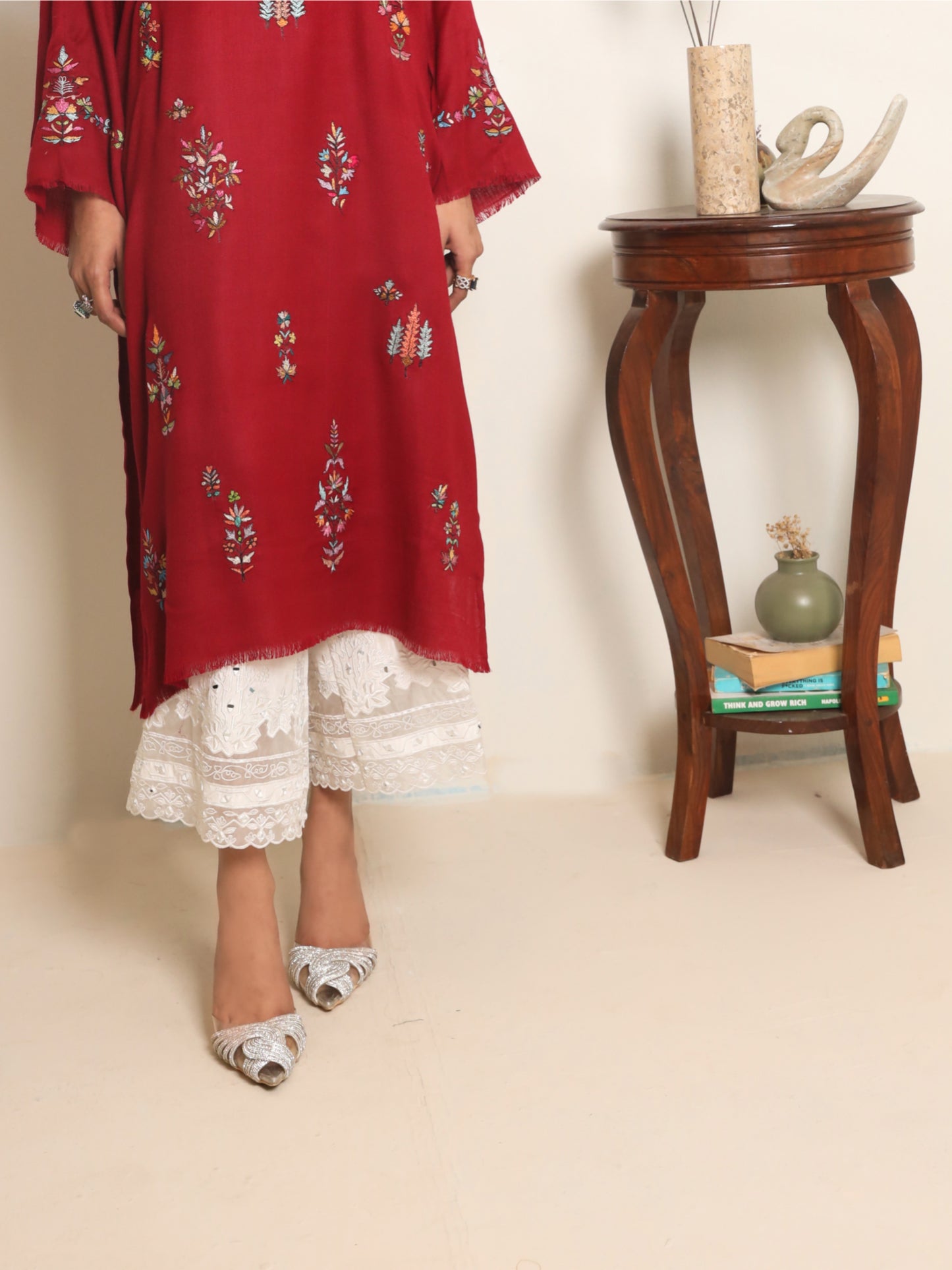 Haya Izaar