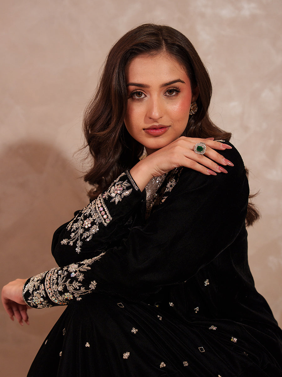 Thuraya Kaftan