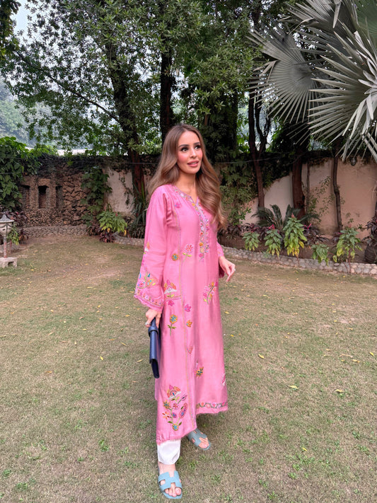 Mahnoor kurta