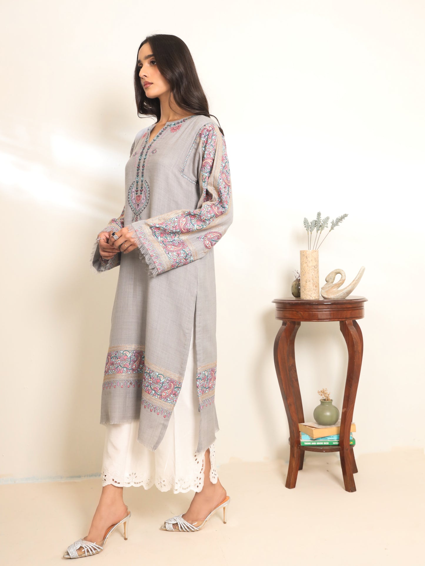 Zaha pure pashmina kurta