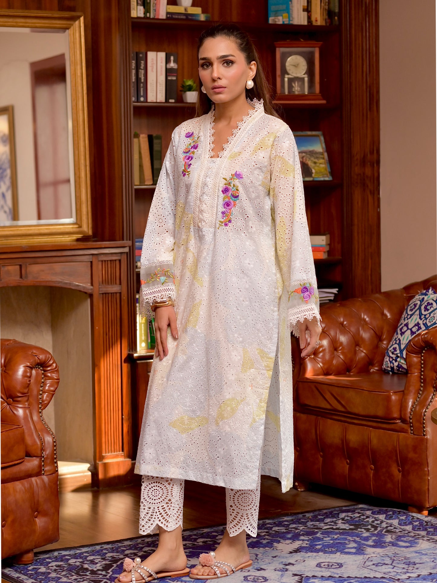 Alvira kurta