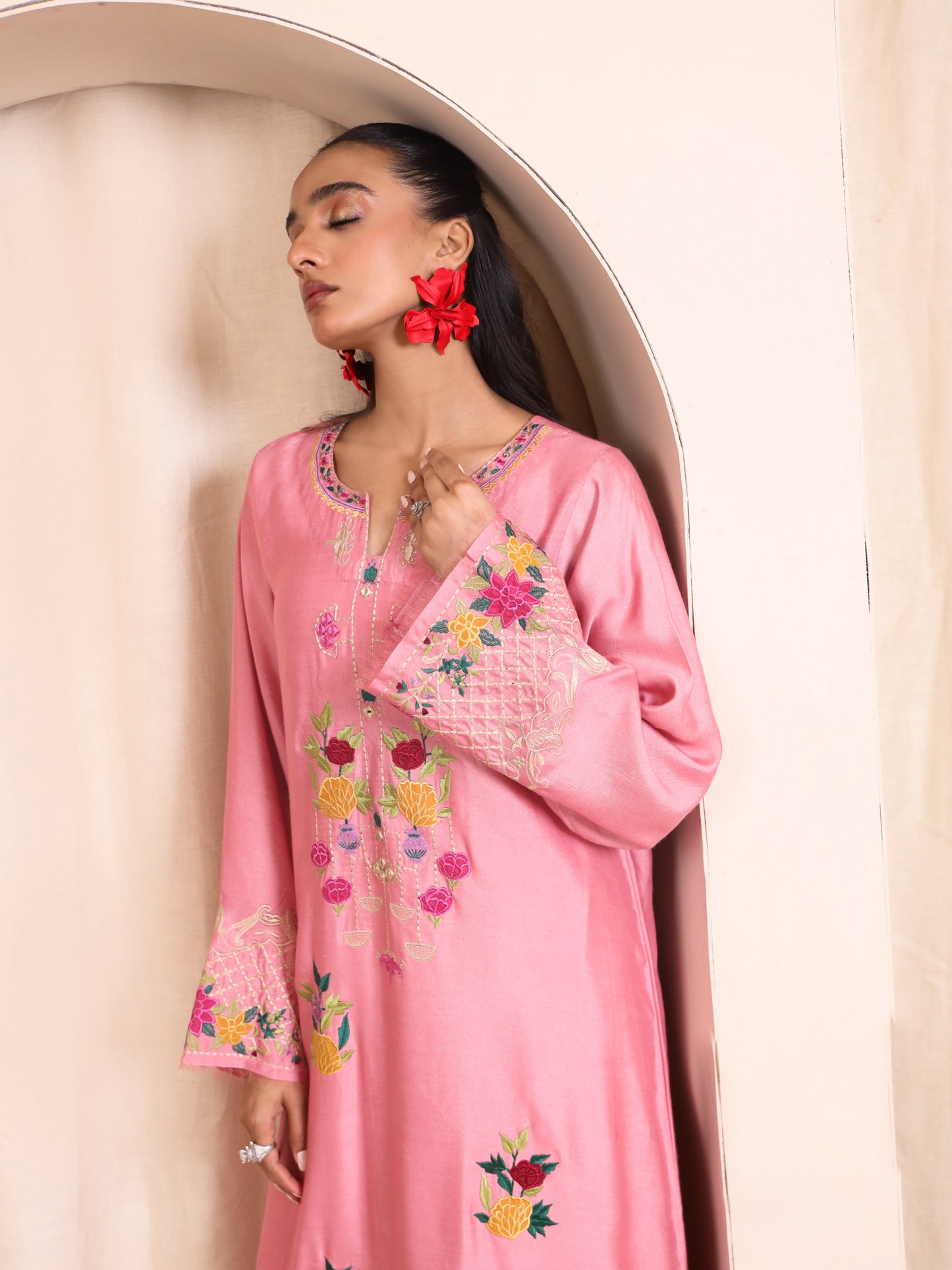 Ruby Kaftan