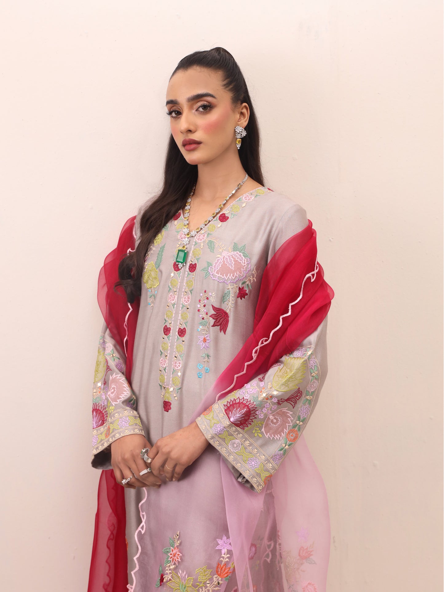Cia kurta