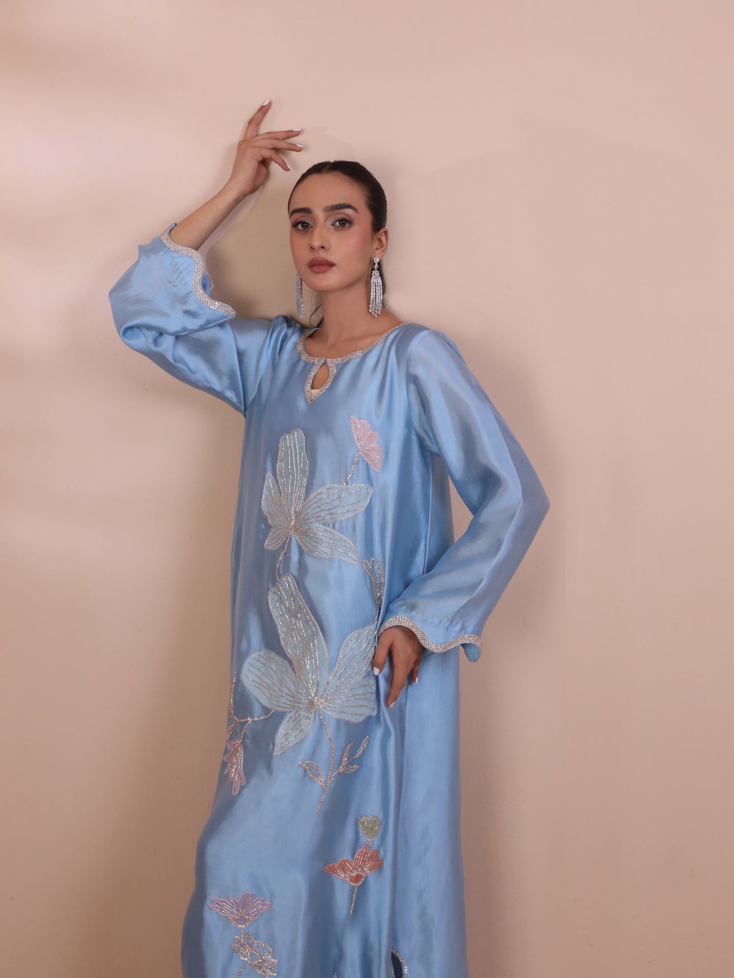 Lumea Kaftan