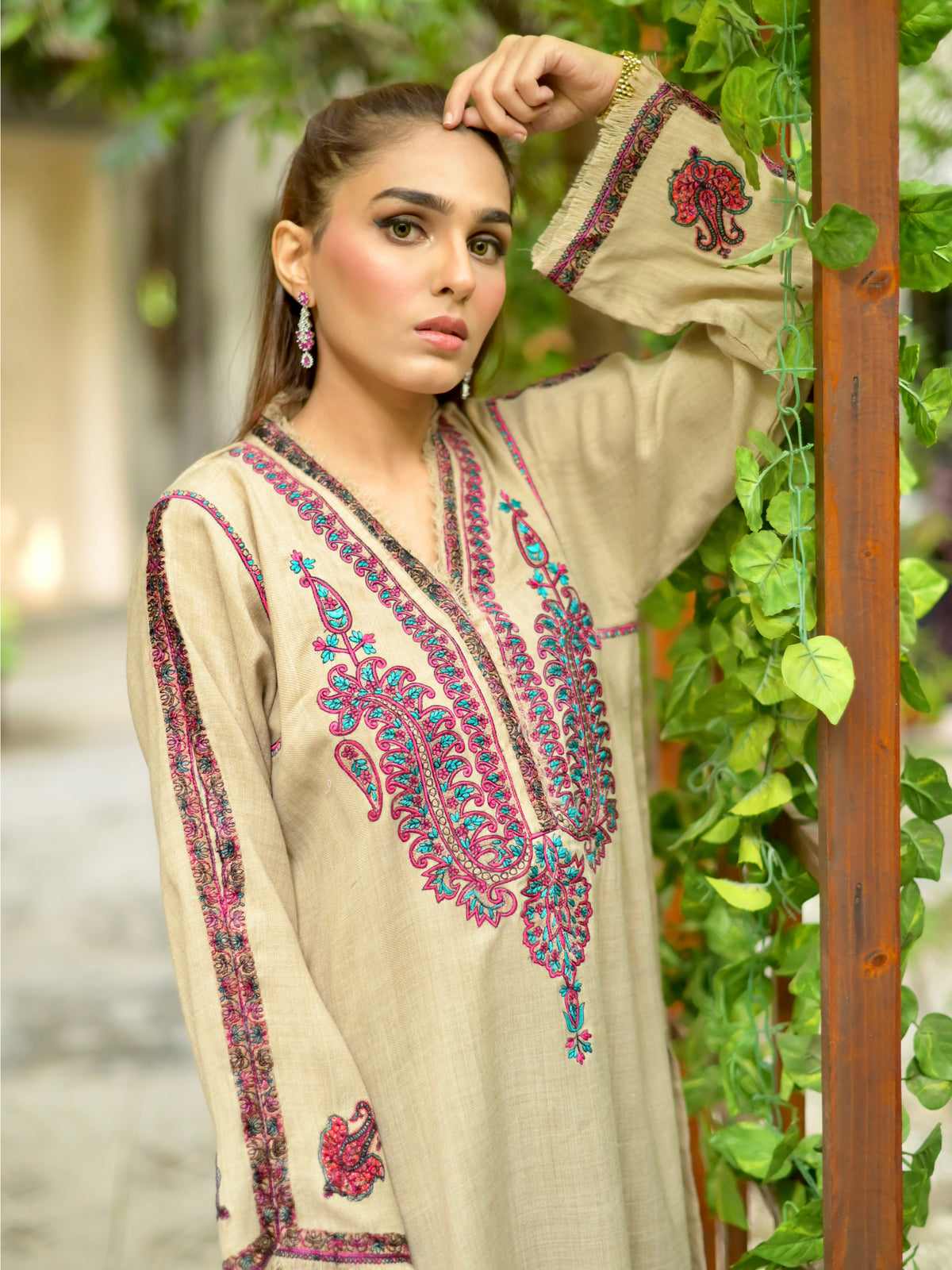 Zehra Pashmina Kurta