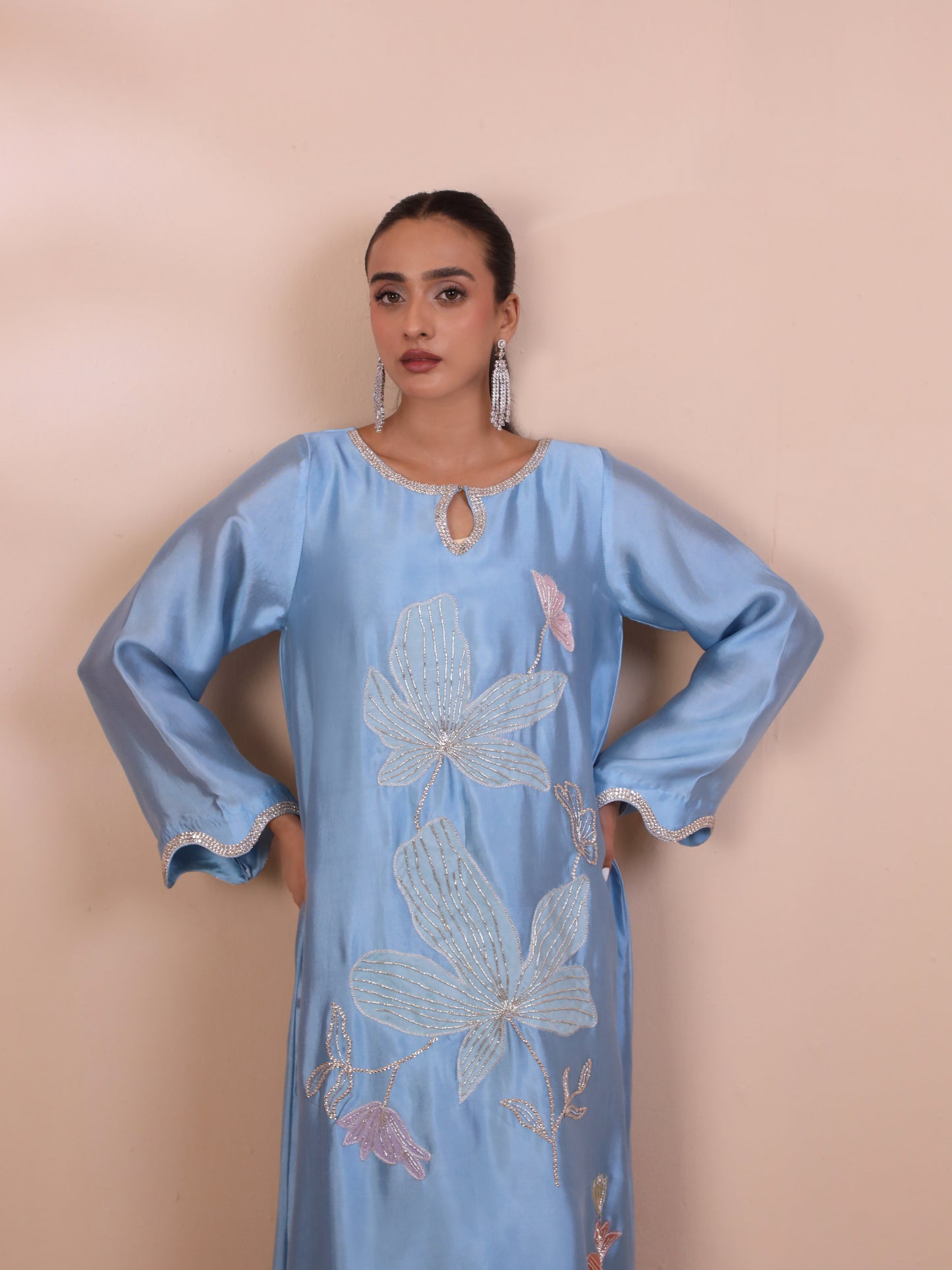Lumea Kaftan