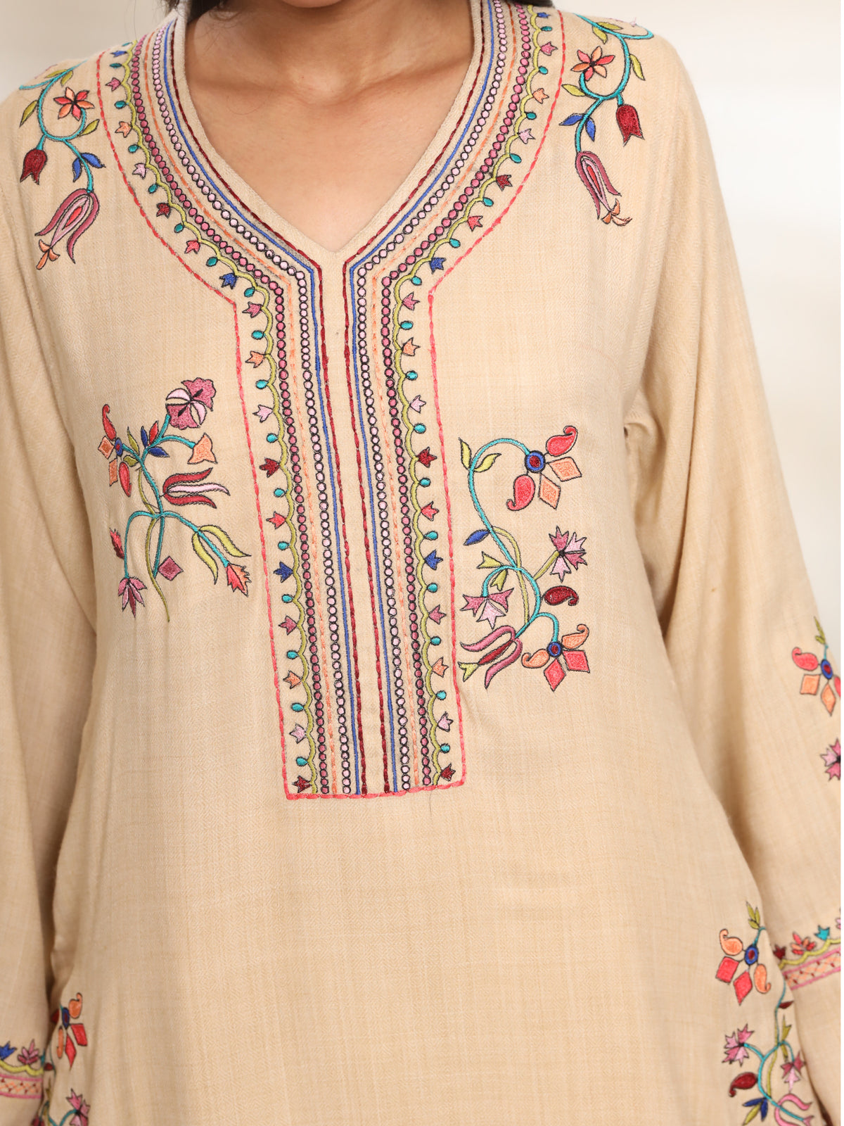 Ruwa Pashmina Kurta