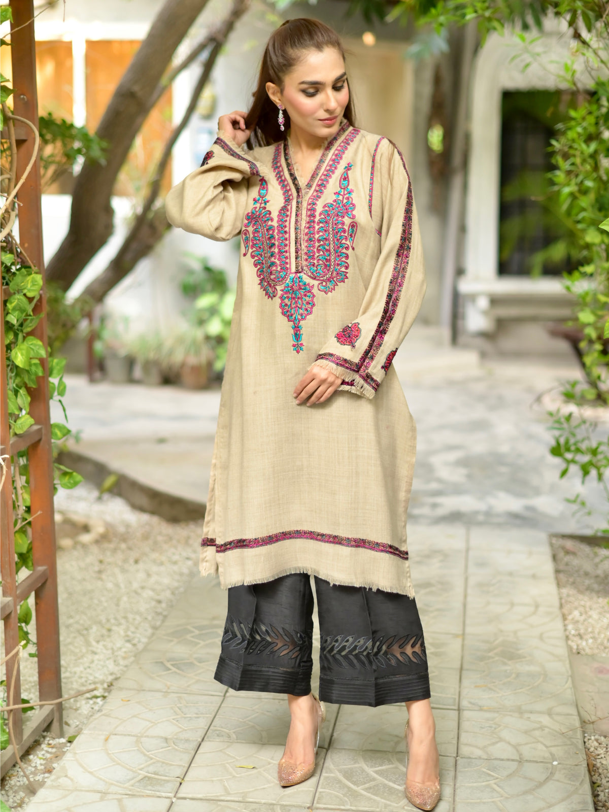 Zehra Pashmina Kurta