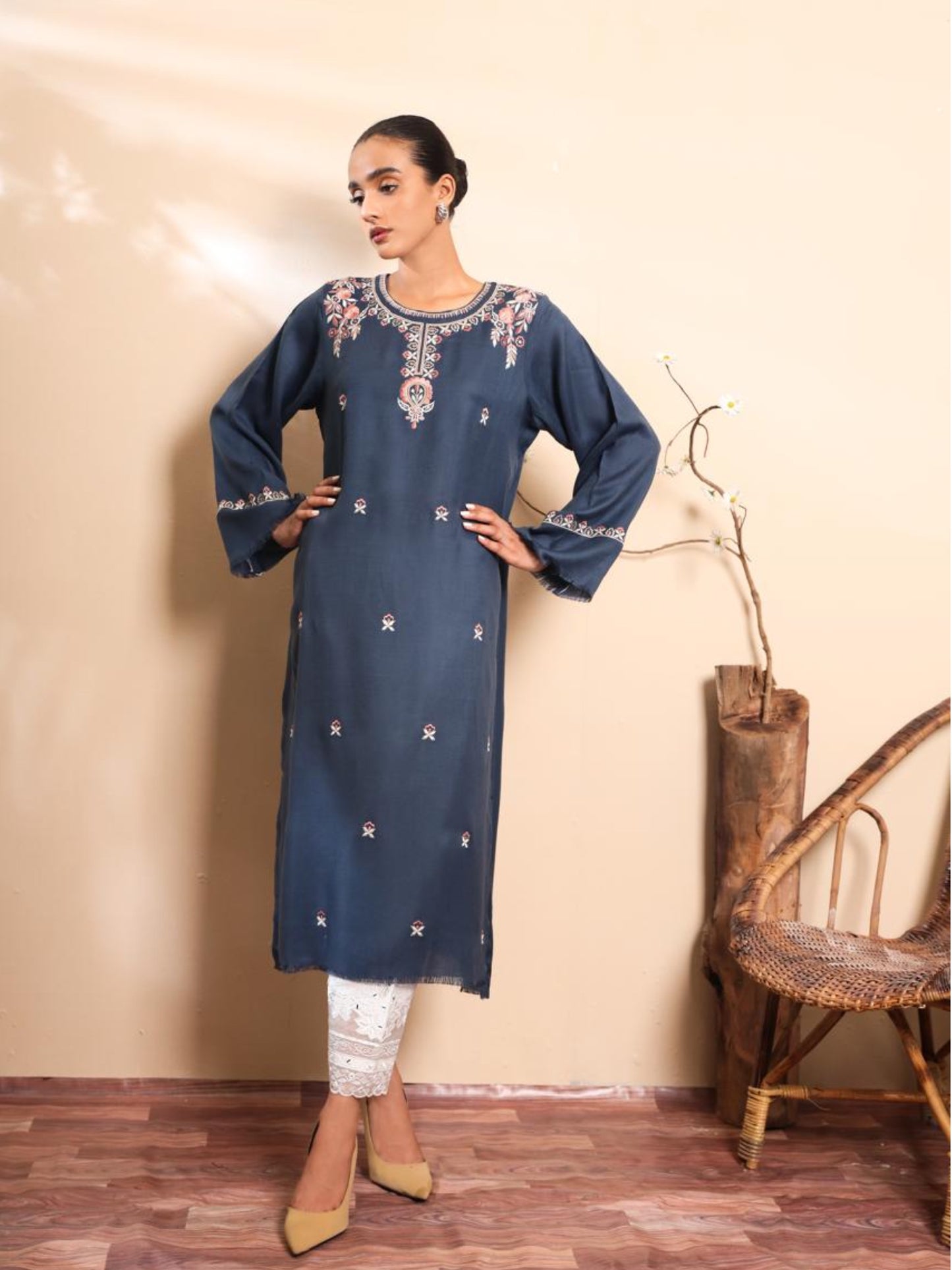 Miral Kurta