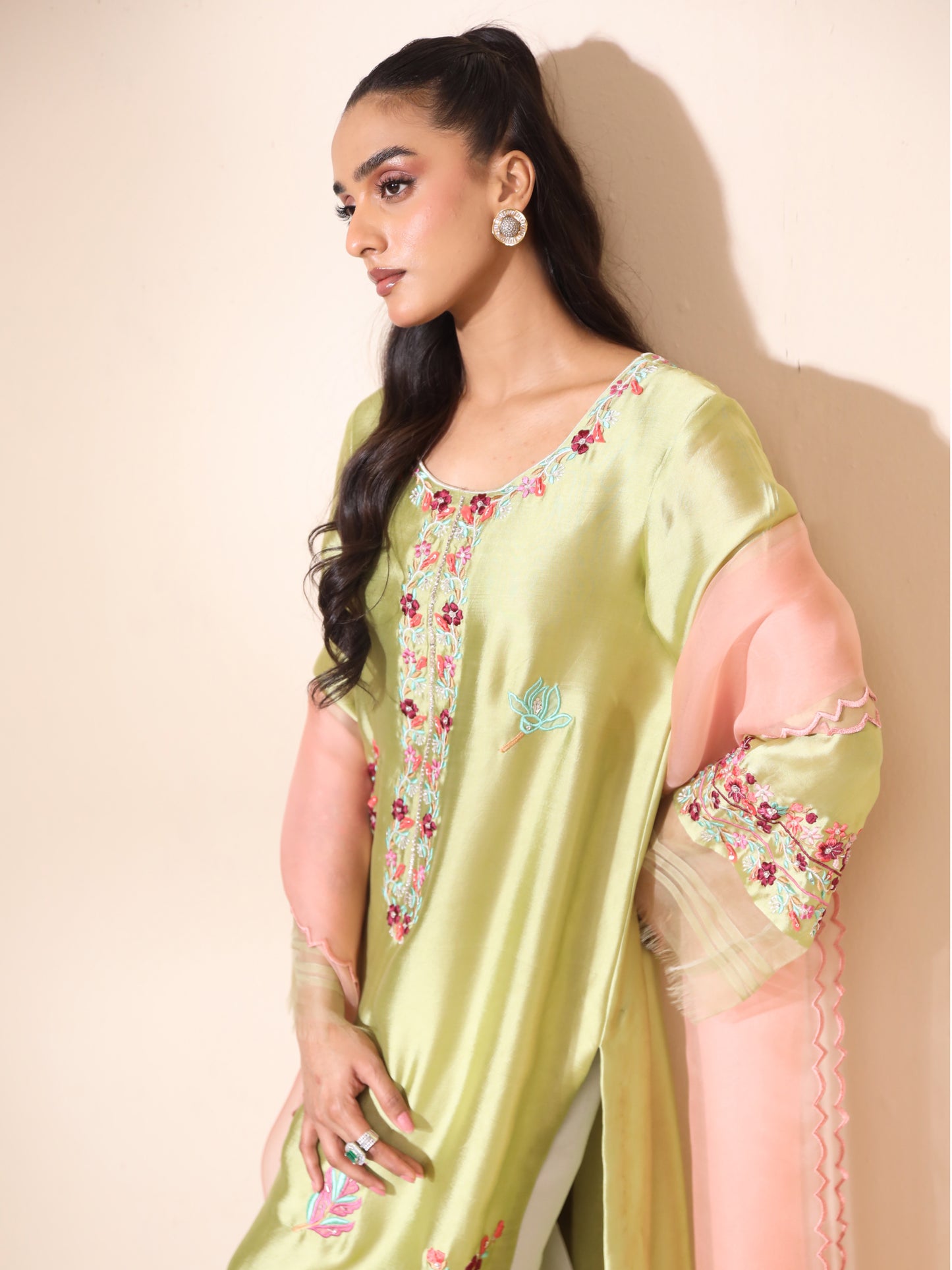 Sia Kurta