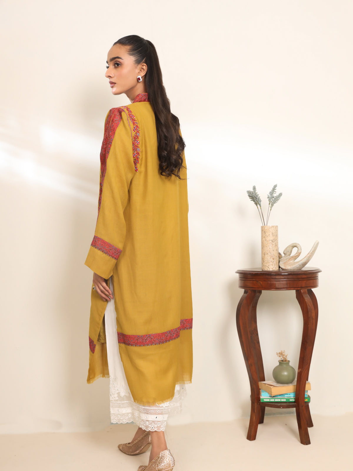Reyna Pashmina Kurta