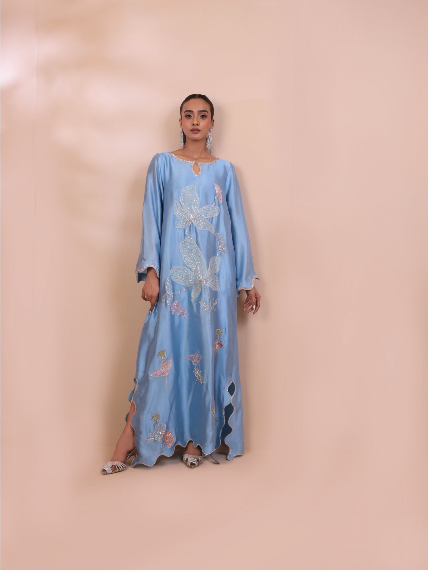 Lumea Kaftan
