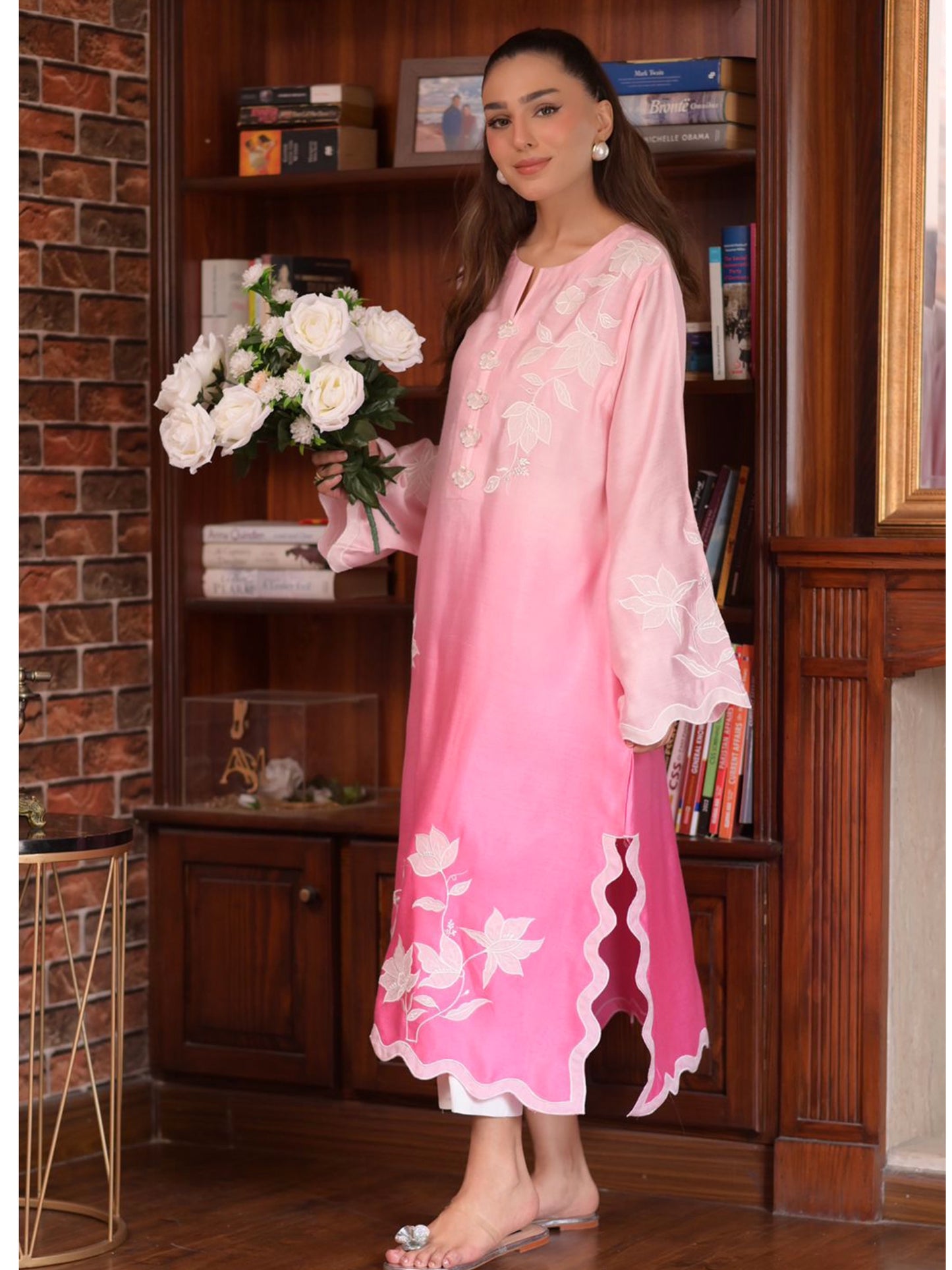 Noorah kurta